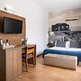 Hotel Adonis Plaza