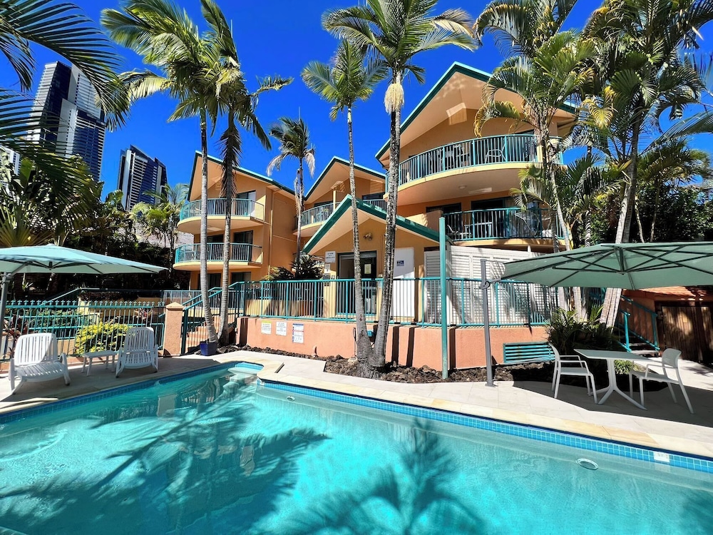 Karana Palms Resort