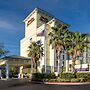 Hampton Inn & Suites Jacksonville Deerwood Park