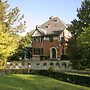 Martin's Manoir