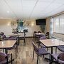 Travelodge by Wyndham Colorado Springs Airport/Peterson SFB
