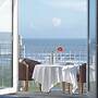 Garryvoe Hotel