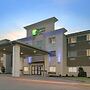 Holiday Inn Express Hotel & Suites Magnolia-Lake Columbia by IHG