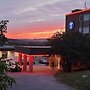 Travelodge by Wyndham Baie-Comeau