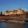 Chrysalis Inn & Spa Bellingham, Curio Collection by Hilton