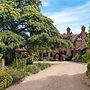 Careys Manor & Senspa
