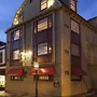Americas Cup Inn