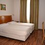 Hotel Tricolore