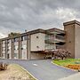 Knights Inn Kamloops