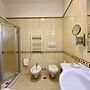 Akropolis Hotel