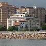 Las Rocas Playa Hotel