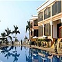 Palms Hotel