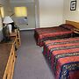 Skyways Motel