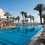 Constantinou Bros Pioneer Beach Hotel