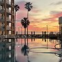 Peninsula Island Resort & Spa - Beach Front Property at South Padre Is