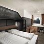 Hotel Cabin