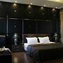 Galaxy Art Hotel