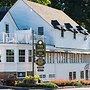 York Harbor Inn