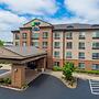Holiday Inn Express Hotel & Suites Eugene Downtown-University by IHG