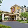 Comfort Suites near MCAS Beaufort