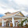Holiday Inn Express Hotel & Suites Iron Mountain by IHG