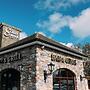 Corr's Corner Hotel