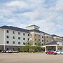 Holiday Inn Bloomington-Airport by IHG