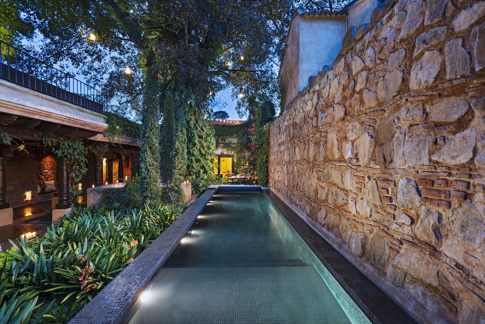 El Convento Boutique Hotel