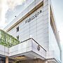 Hotel Kohinoor Continental, Airport - Newly Renovated