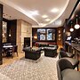Charisma De Luxe Hotel