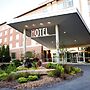 I Hotel And Illinois Conference Center