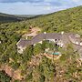 Clifftop Exclusive Safari Hideaway