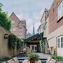 Uylenhof Hotel