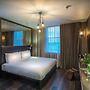 Camden Enterprise Hotel & Pub