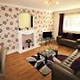 2 Bedrooms - Large Balcony Apartment & Parking