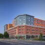 Hyatt Place Eugene / Oakway Center