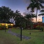 Muriavai Bungalows