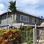 Qua Roviana Motel
