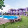 Country Lane Hostel