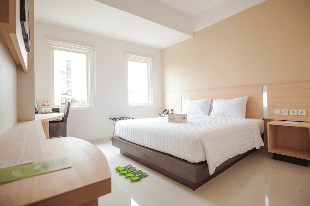 Whiz Prime Sudirman Makassar