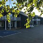 Royal Inn & Suites