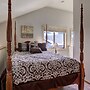 2759 Slopeside 1 Bedroom Condo by RedAwning