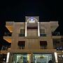 Lotus Hotel
