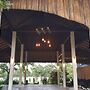 Dheva Resort