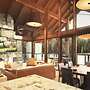 Copper Creek Villas & Cabins at Disney's Wilderness Lodge