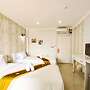 Ploy's Pearl Hotel