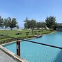 La Isla Pranburi Beach Resort