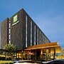 Holiday Inn Sydney St Marys by IHG