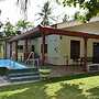 Graten Tea Garden Holiday Bungalow