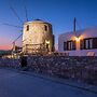 The Windmill Adamas Sea View